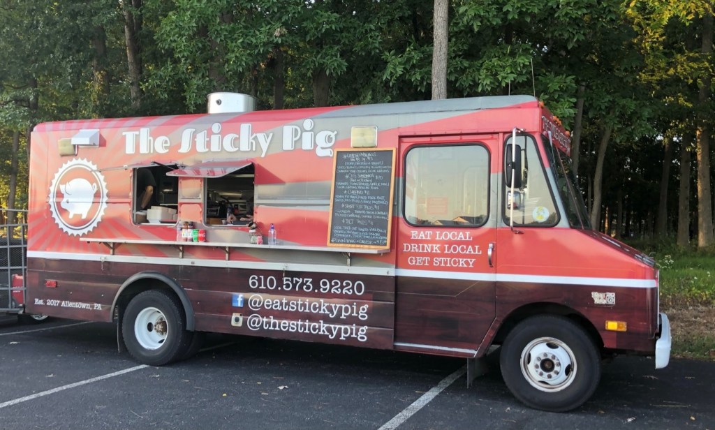 Sticky Pig - Food Truck Parked